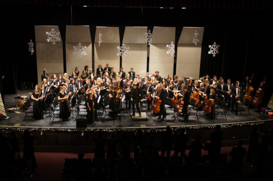 Dover High School Band and Orchestra Christmas Concert