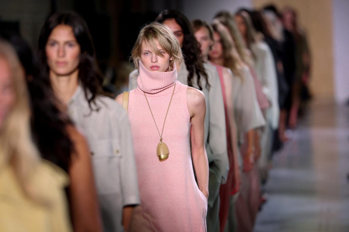 Models present creations from the Michael Kors Spring 2026 collection during New York Fashion Week in New York City, U.S., September 11, 2025. REUTERS/Mike Segar